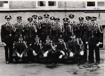 Politie Sint-Niklaas in beeld, in uniform