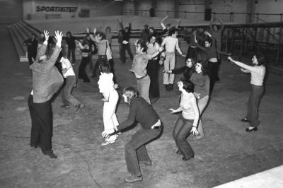 Reynaertspel 1973, repetitie bewegingskoren