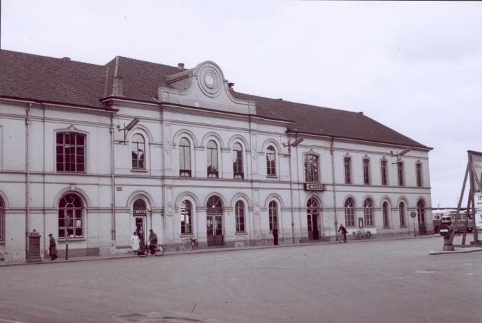Spoorlijn 59 Station Sint- Niklaas 1958