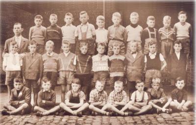 Klasfoto Gemeenteschool Waasmunster 1957