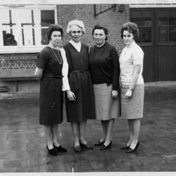 Leerkrachten 1955 Zwaanaarde Sinaai
