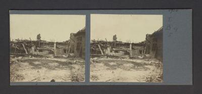 Stereobeeld Gustaaf Drossens, Boesinghe: het dorp (1916) 