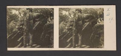 Stereobeeld Gustaaf Drossens, Woesten: kanon van 9 duim (1917) 