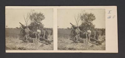 Stereobeeld Gustaaf Drossens, Nieuwpoort: balladeuse van 105 mm (juni 1918)